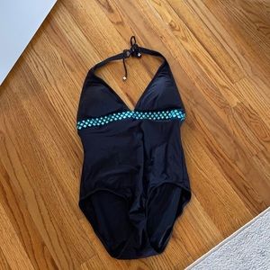Bathing suit